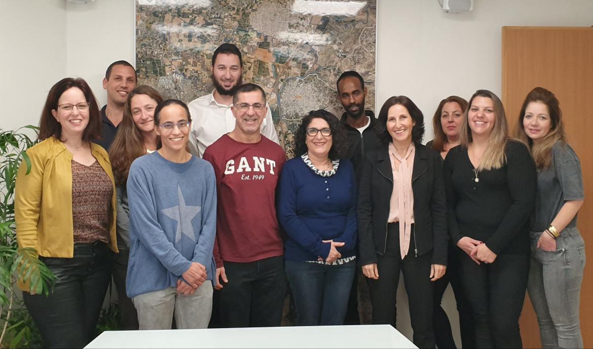 ראש המועצה אושרת גני גונן עם חברי הועדה המקומית לתכנון ובנייה 