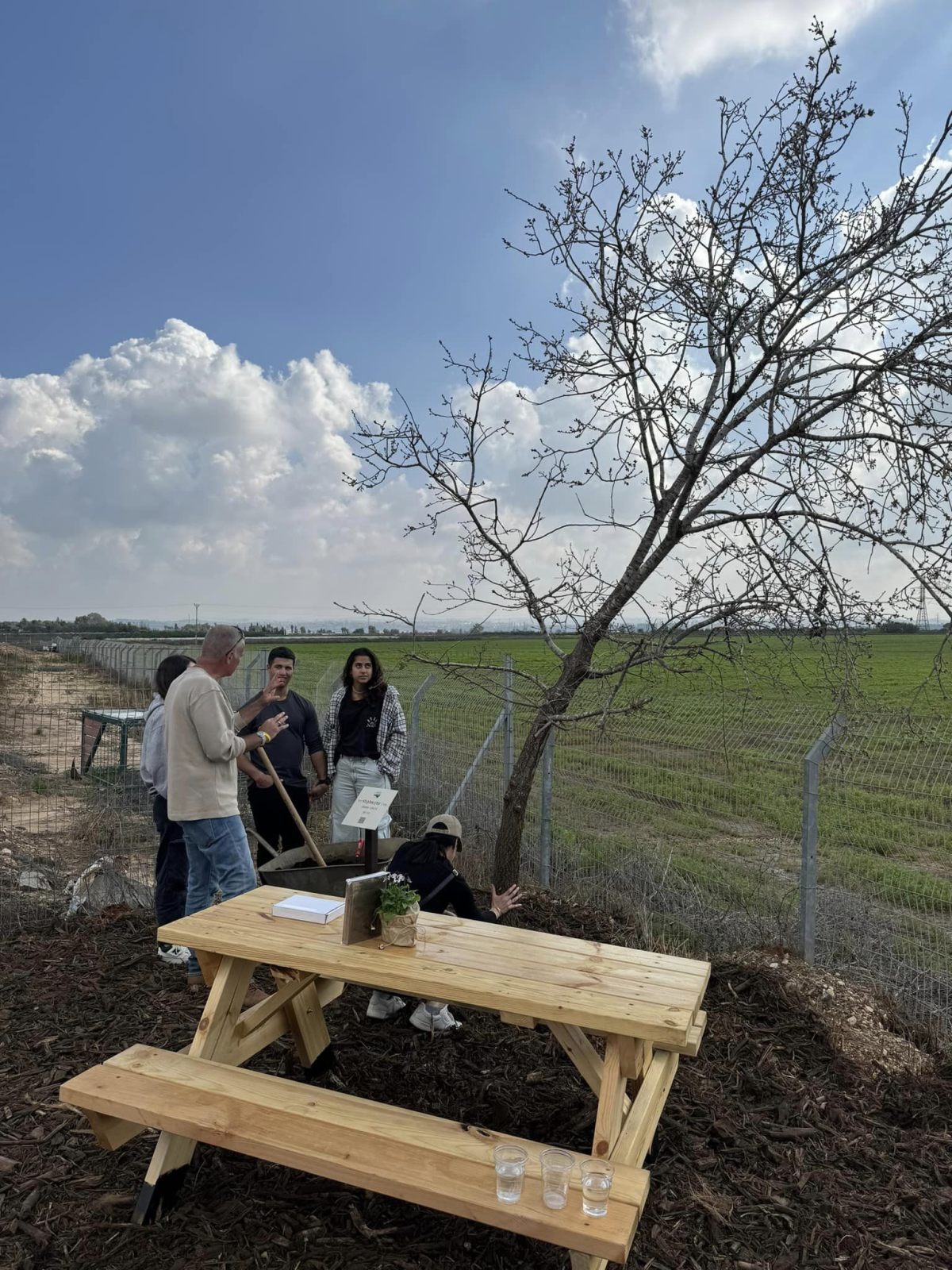 תמונות מארוע הנטיעות לזכרם