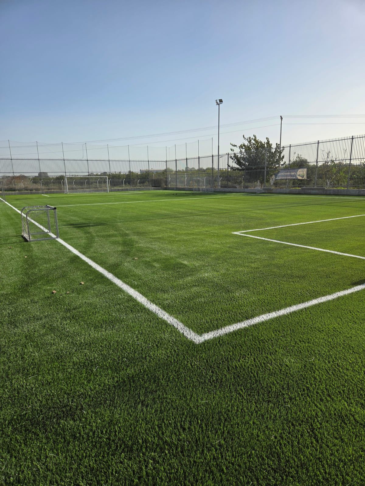 שידרוג מגרשי השחב״ק בעמי אסף ובבית חינוך ירקון