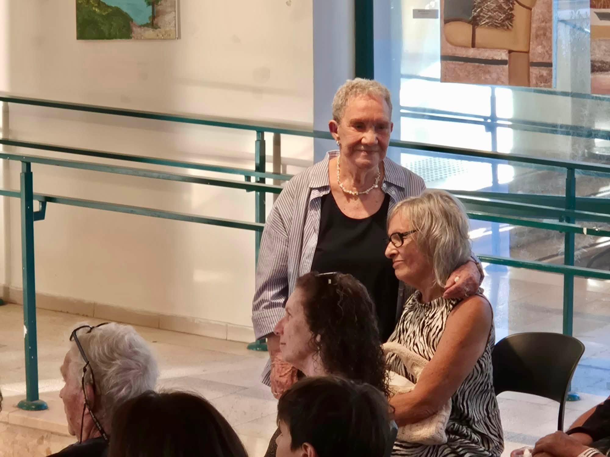 תמונות מהתערוכה הבניין המועצה